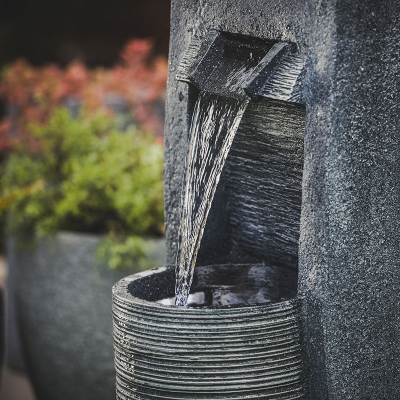 Single Urn Cascade Water Feature