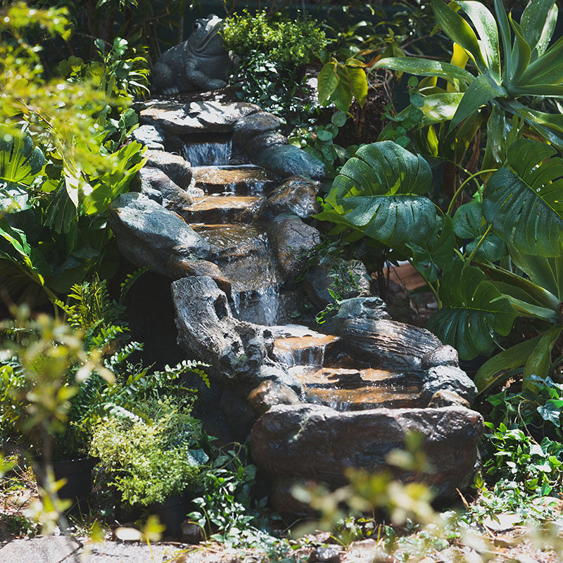 Large Flowing River Water Feature