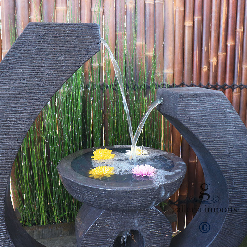 Double Loop with Bowl Water Feature