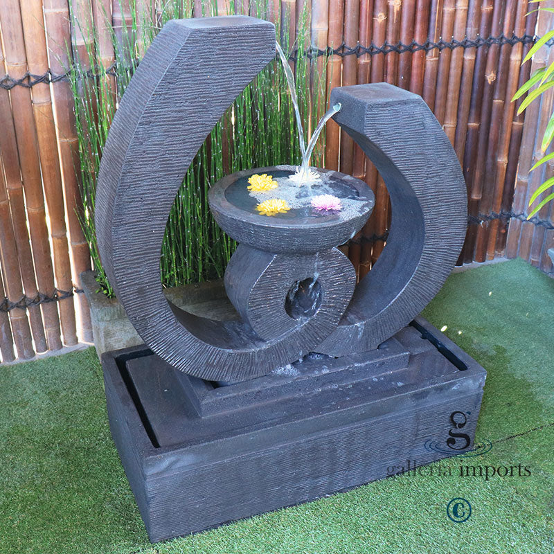 Double Loop with Bowl Water Feature